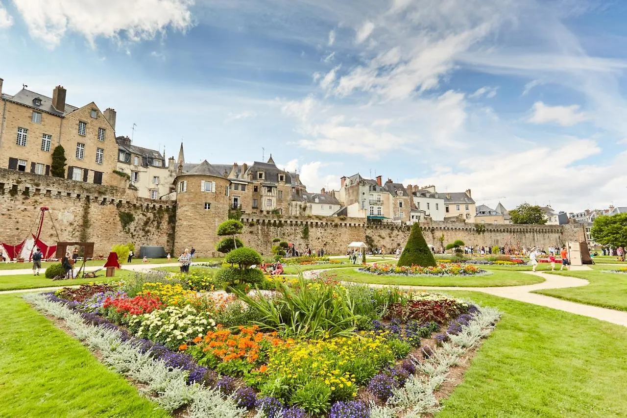 Studio Tout Confort Avec Vue Cathedrale A St Patern Vannes-Centre Apartment France
