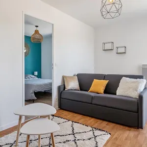 Nice Flat W Balcony And Garage In 5 Min To The Beach - Welkeys Appartement
